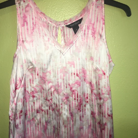 White House Black Market Tops - SZ M White House Black Market top